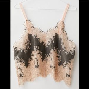 BNWOT Urban Outfitters Fleur lace cropped cami grey and cream S